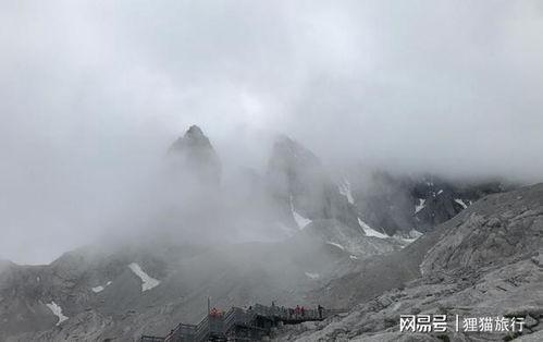 她的爱埋在雪山之下（爱在雪山下）,一段永恒的深情传说